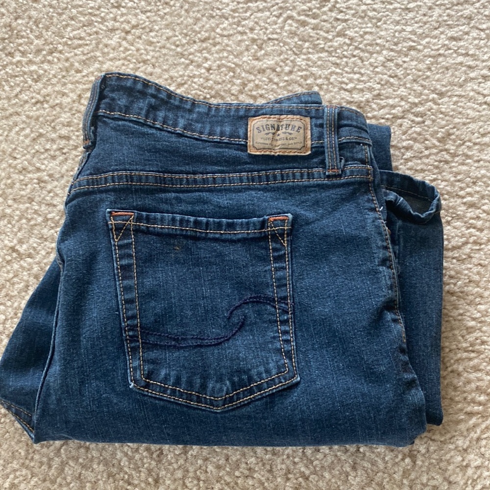 Misses Levi jeans